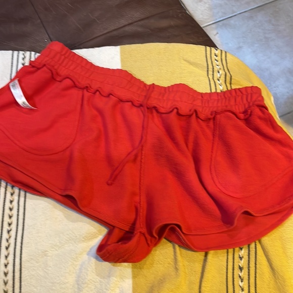 Daily Practice Red Cotton Blends, Draw String Shorts. - Picture 11 of 12